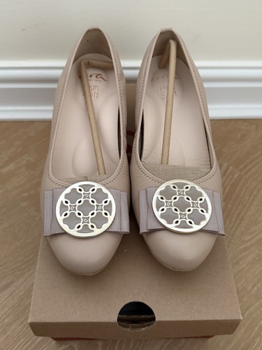 New boxed ara - new,