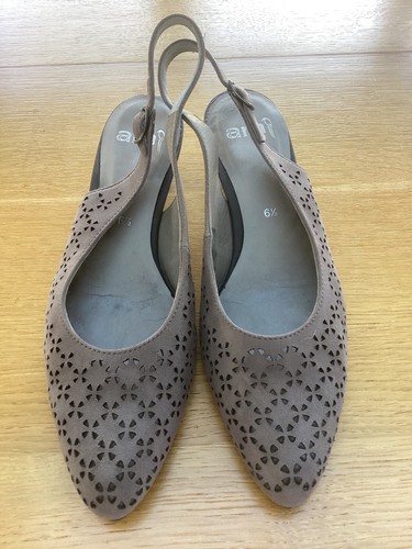 Ara suede laser cut - laser,